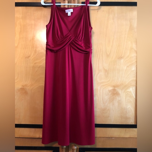 Loft Ann Taylor Sleeveless A Line Dress, in Burgundy, Size 6 - Picture 3 of 9